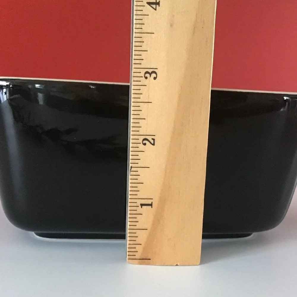New Stoneware Casserole Bakeware with Lid Black White